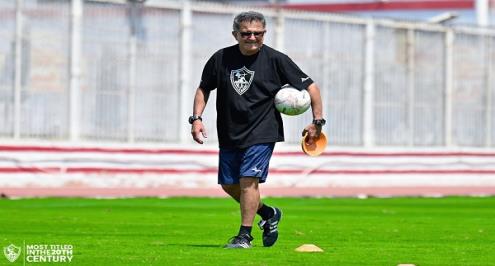 وكيله: هناك عروض بالفعل لأوسوريو.. ورحيله عن الزمالك غير صحيح